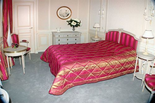 Le Clos De Bourgogne 4* Moulins (Allier)